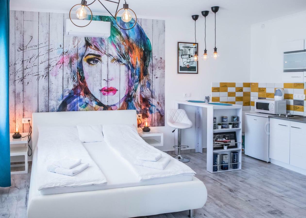 Jazmin Apartman Mako Exterior photo